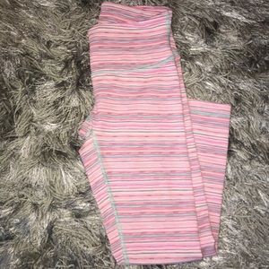 RARE MULTICOLORED LULULEMON LEGGINGS